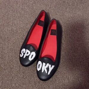 Black 'Spooky' Flats with Red Interior